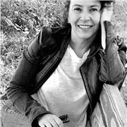 English Teacher Gives Lessons in English for Primary and High School Students and Professionals